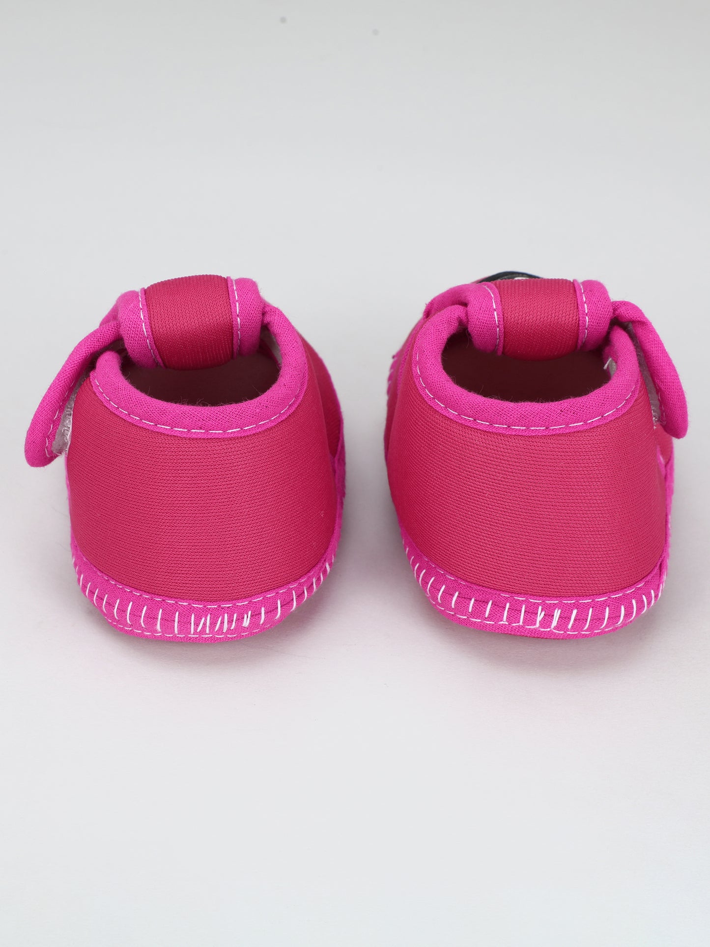 Butter Fly Sandal ā Adorable Soft Sandals with Butterfly Charm for Babies