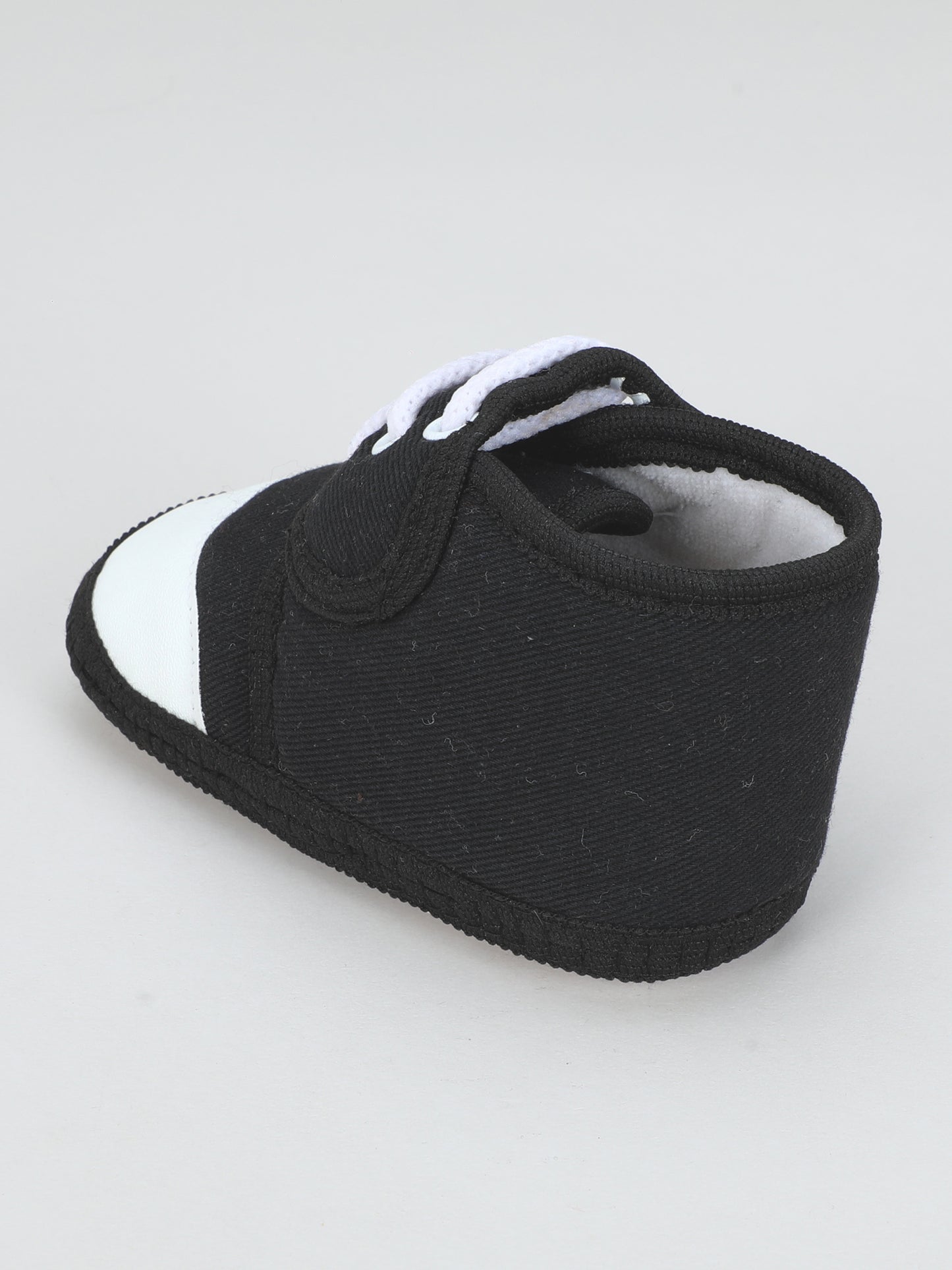 Premium Booties – Luxurious Comfort for Baby Feet