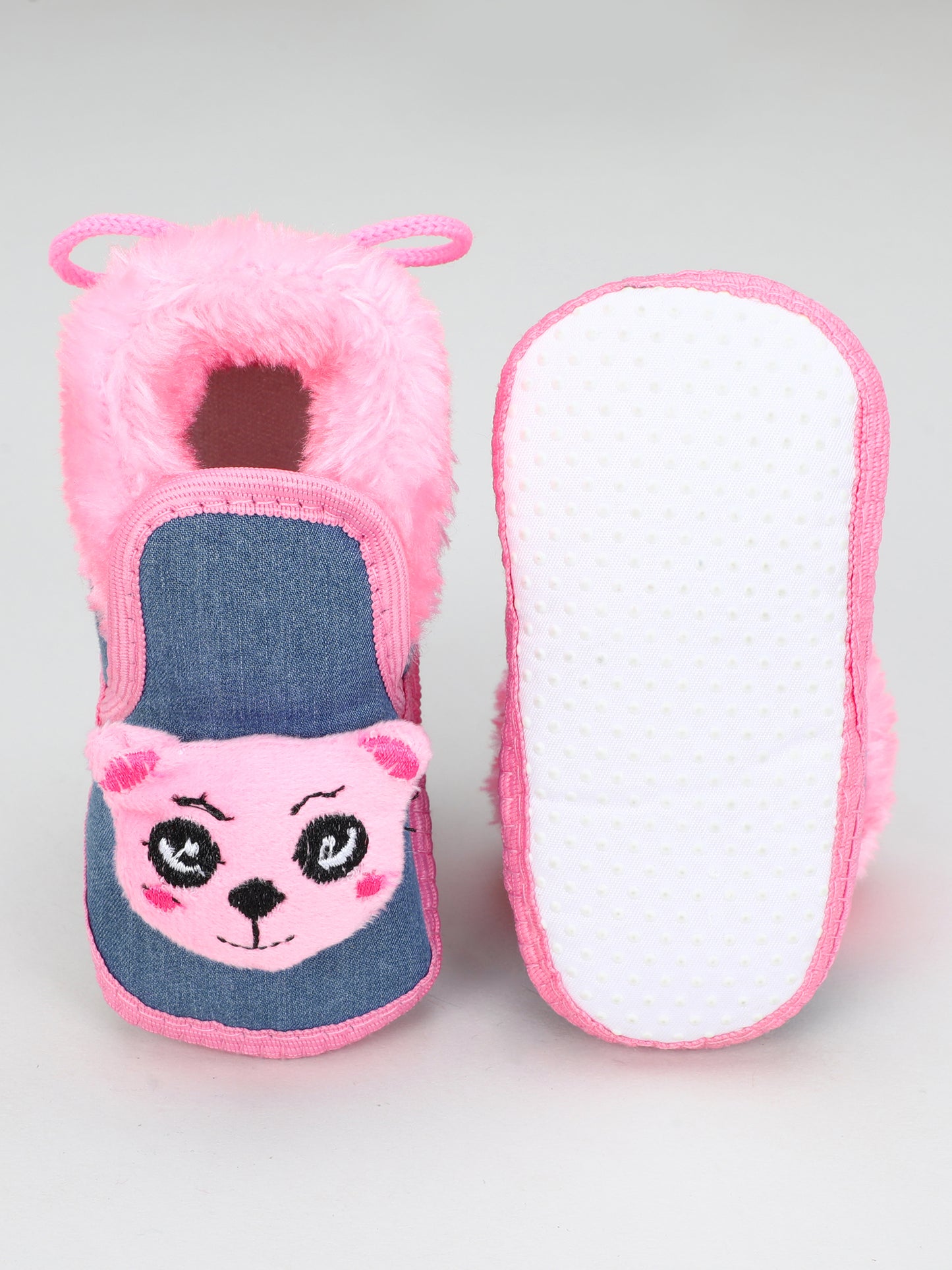 Denim Fur – Trendy & Warm Baby Booties in Denim Style