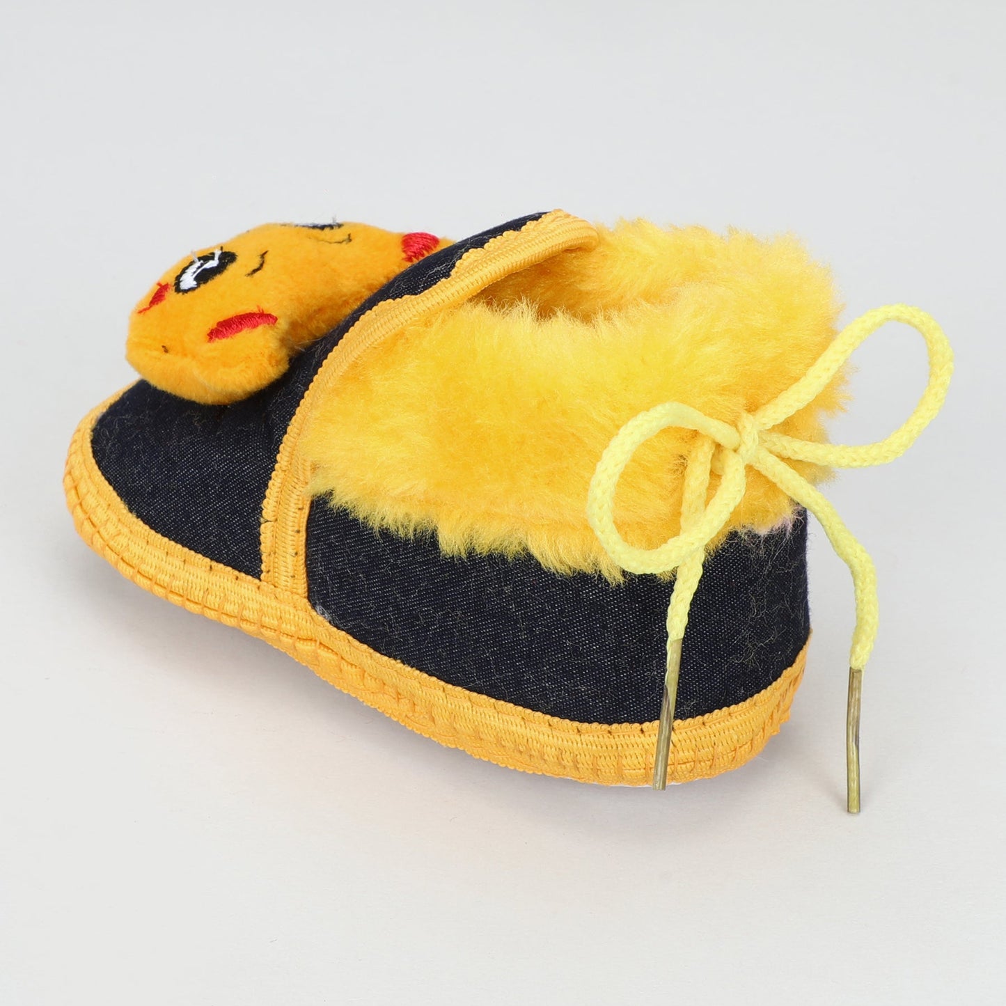 Denim Fur – Trendy & Warm Baby Booties in Denim Style