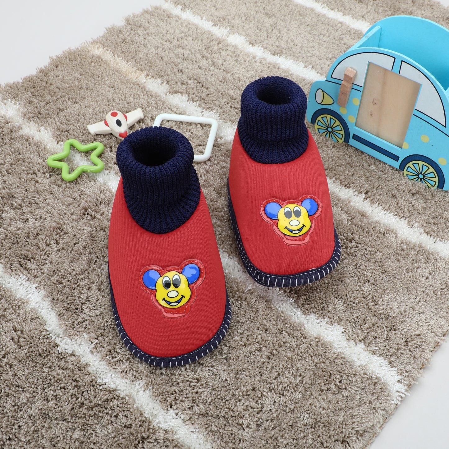 Color Socks – Vibrant & Comfy for Tiny Toes
