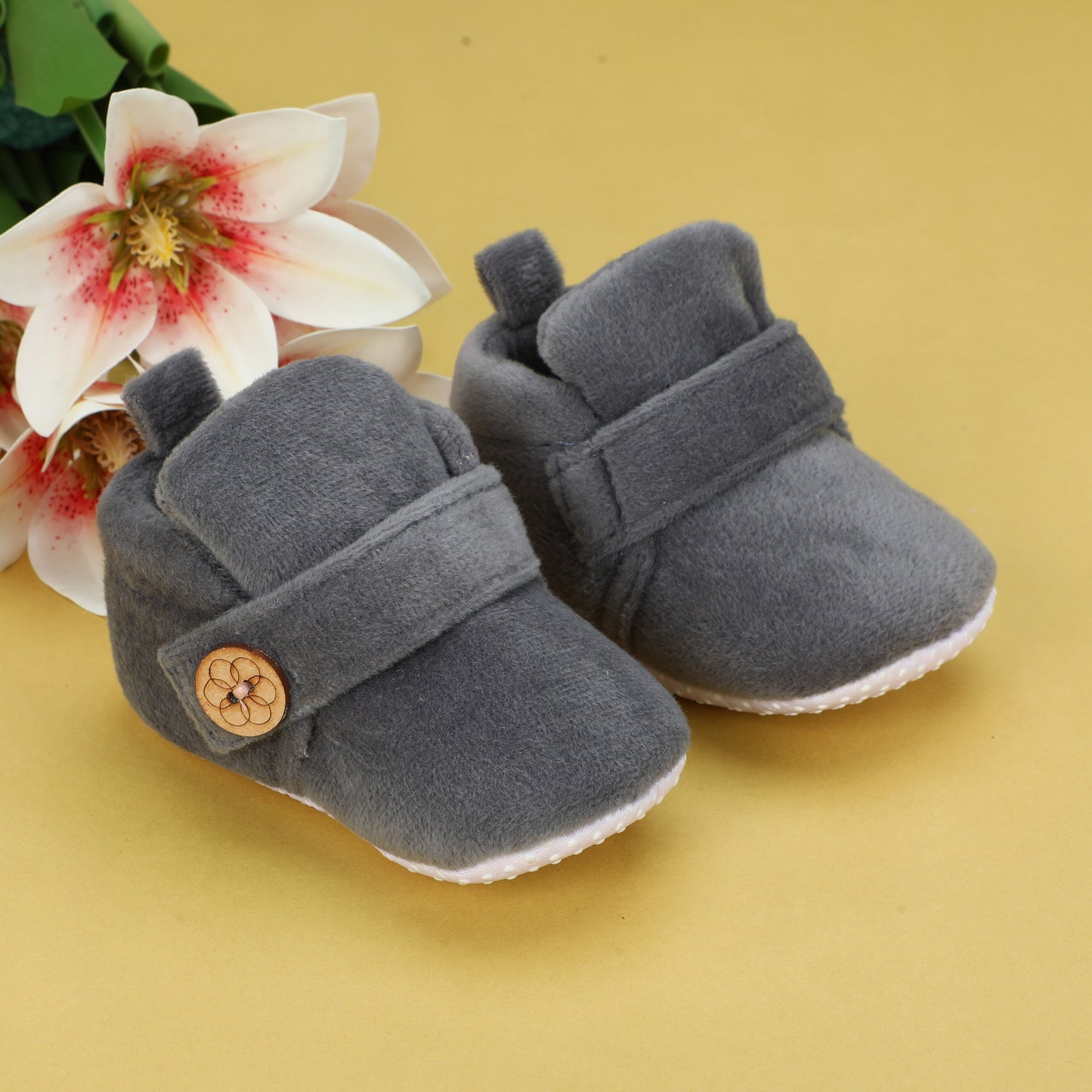 Fantastic First Steps – Soft & Stylish Baby Booties