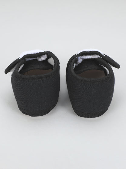 Premium Booties – Luxurious Comfort for Baby Feet