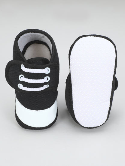 Premium Booties – Luxurious Comfort for Baby Feet