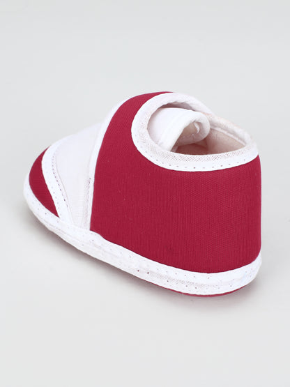 Tikly Welcrow Bukkal – Adjustable Baby Booties with Easy Fit