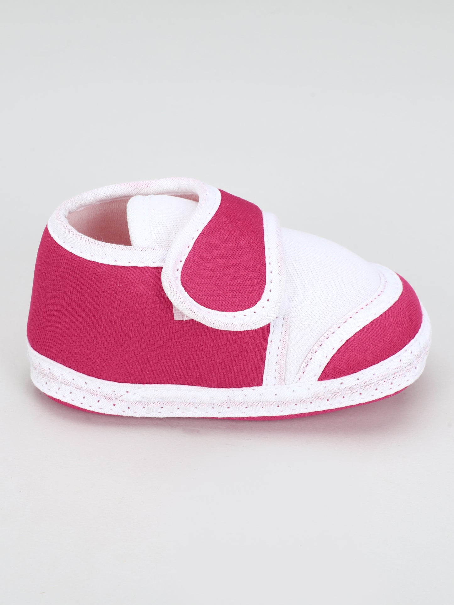 Tikly Welcrow Bukkal – Adjustable Baby Booties with Easy Fit