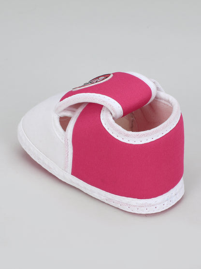Reverse Welcrow Bukkal – Cozy Booties with Back Closure for Babies