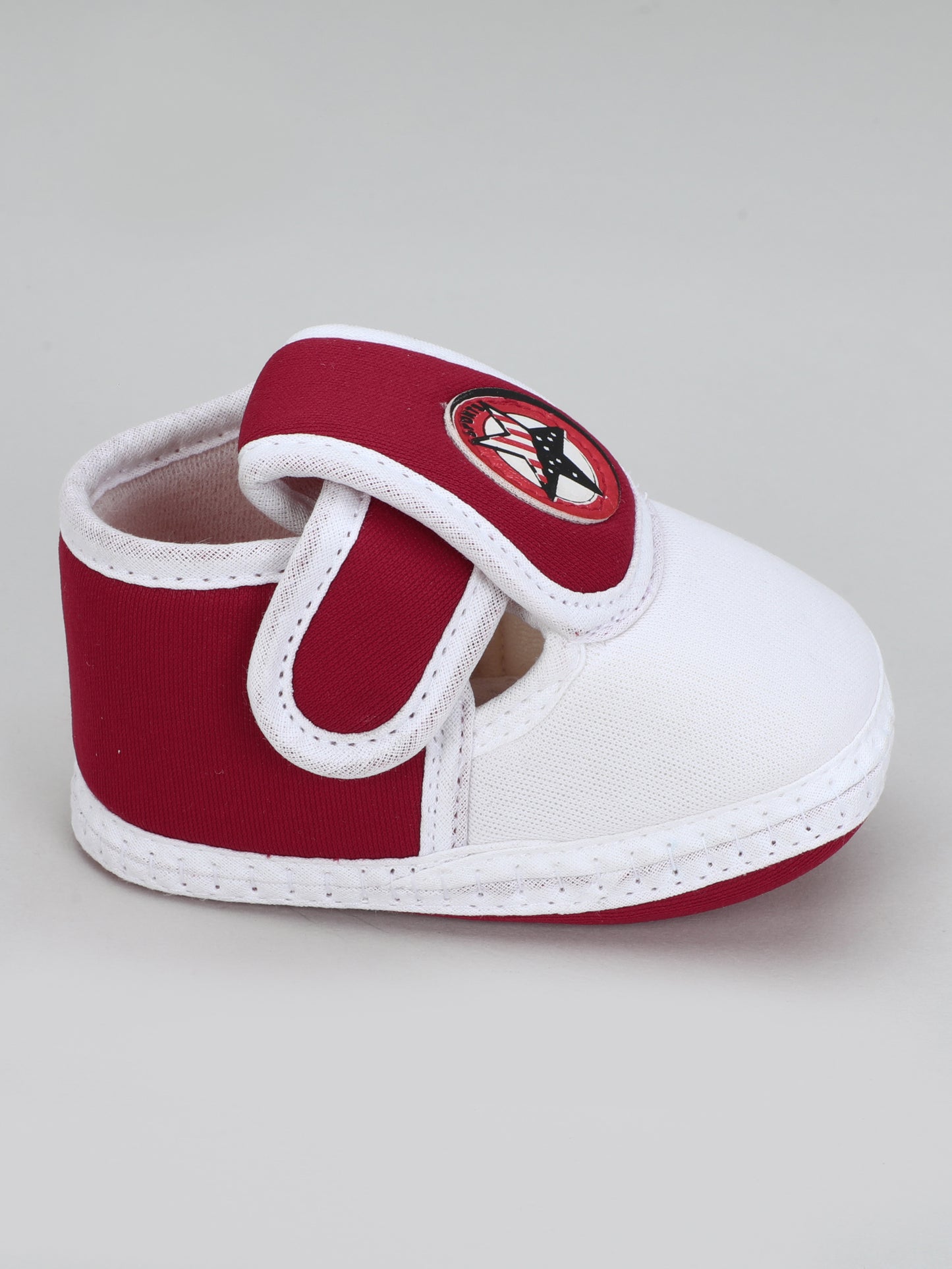 Reverse Welcrow Bukkal – Cozy Booties with Back Closure for Babies