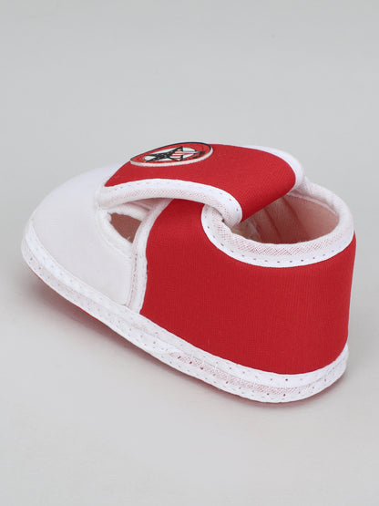 Reverse Welcrow Bukkal – Cozy Booties with Back Closure for Babies