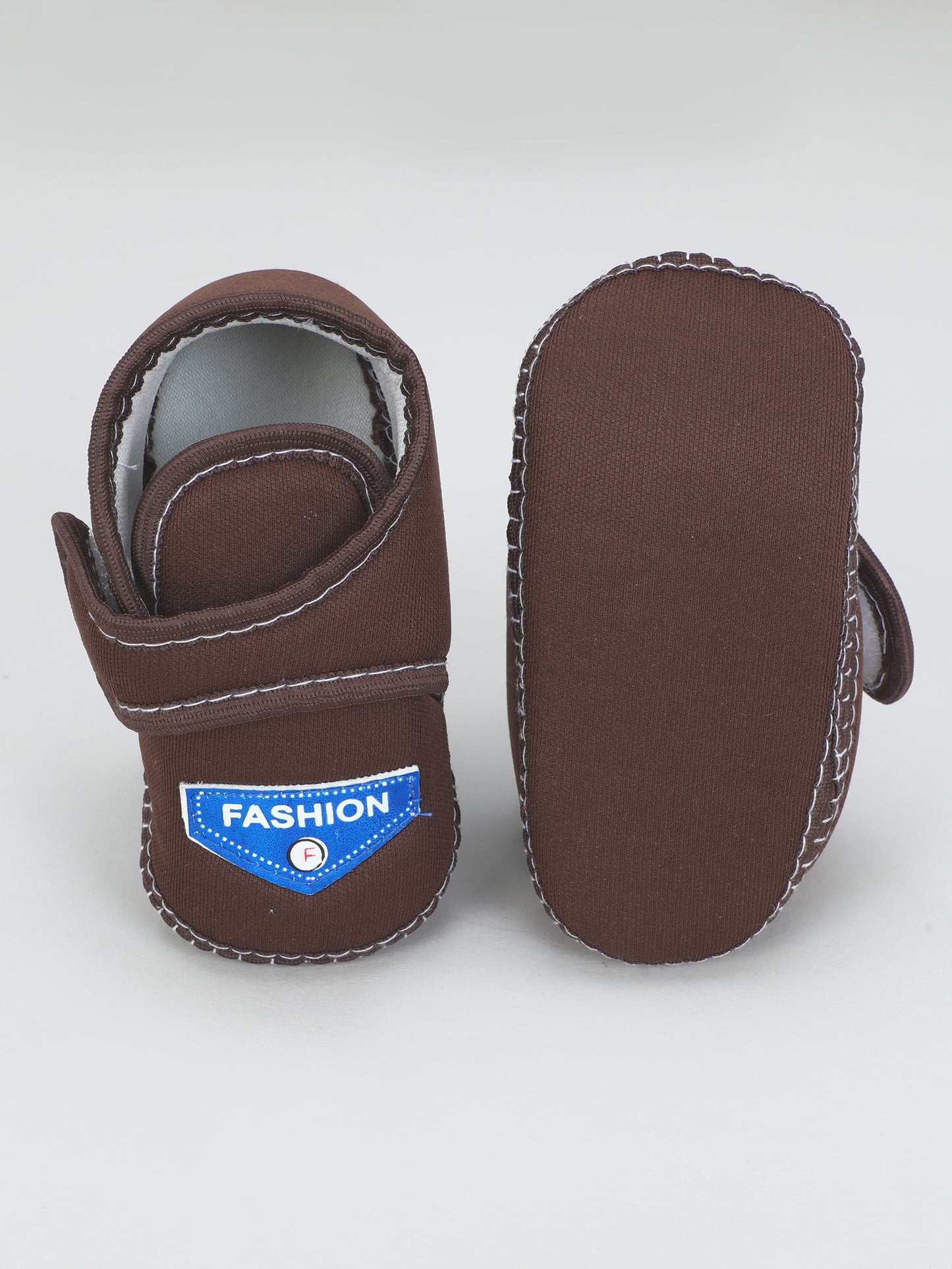 Welcrow Bukkal – Soft Booties for Easy Closure & Ultimate Comfort