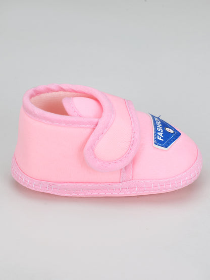 Welcrow Bukkal – Soft Booties for Easy Closure & Ultimate Comfort