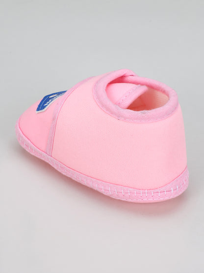 Welcrow Bukkal – Soft Booties for Easy Closure & Ultimate Comfort