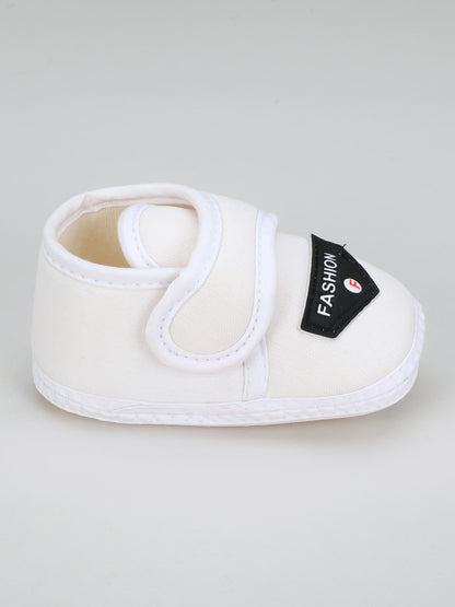 Welcrow Bukkal – Soft Booties for Easy Closure & Ultimate Comfort