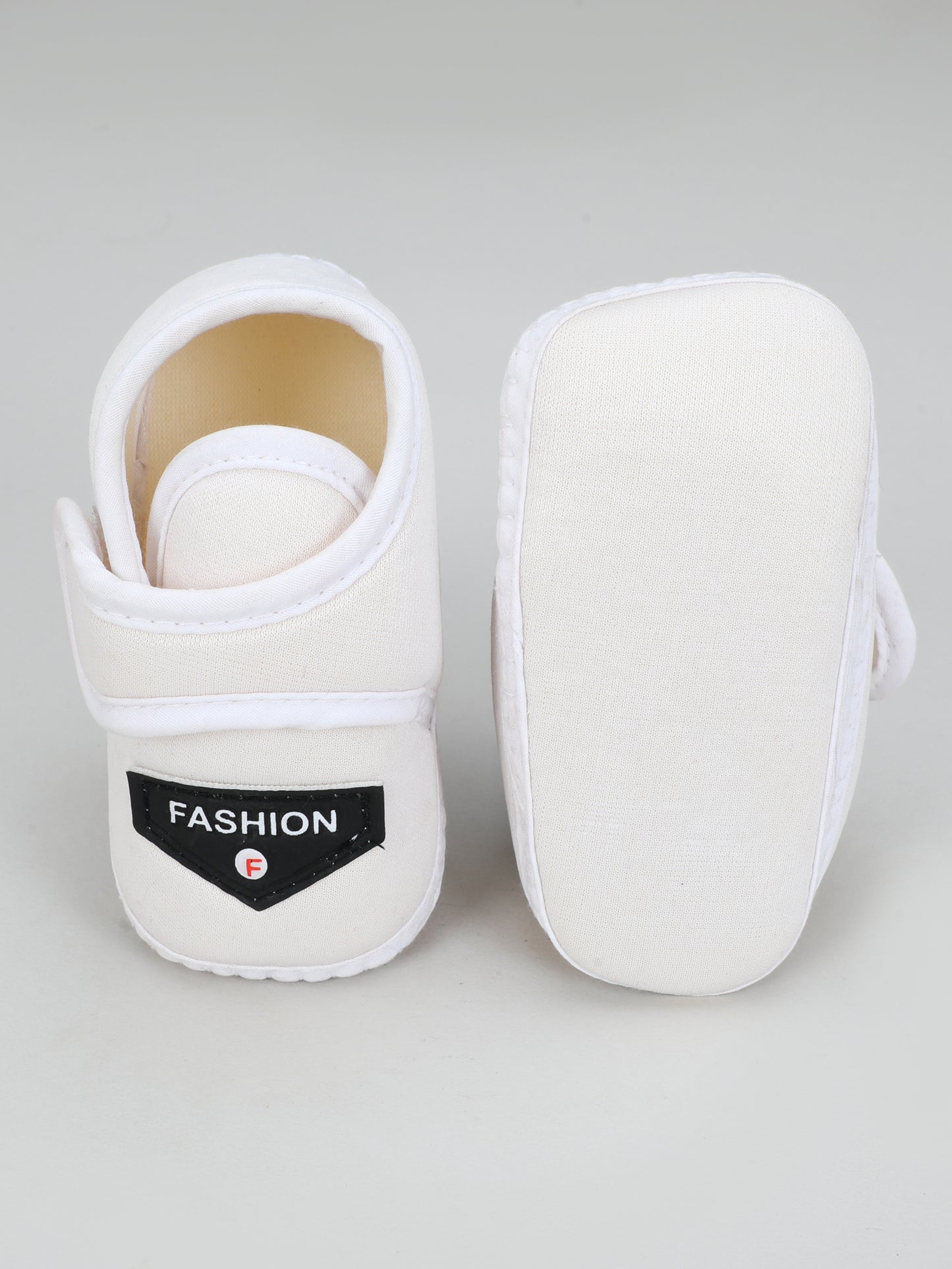 Welcrow Bukkal – Soft Booties for Easy Closure & Ultimate Comfort