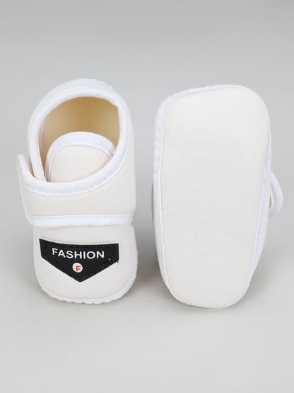 Welcrow Bukkal – Soft Booties for Easy Closure & Ultimate Comfort