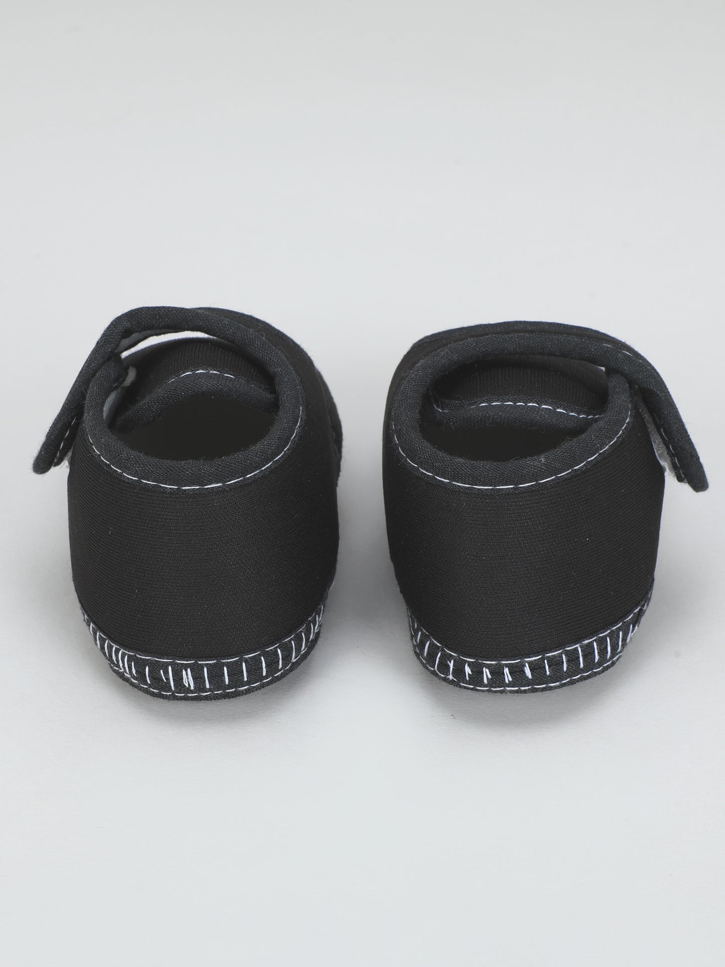 Welcrow Bukkal – Soft Booties for Easy Closure & Ultimate Comfort