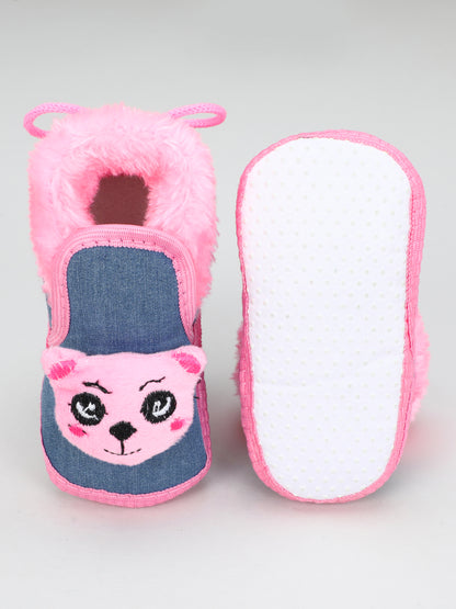 Denim Fur – Trendy & Warm Baby Booties in Denim Style