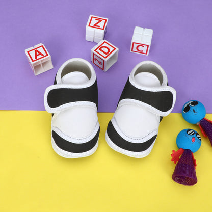 Tikly Welcrow Bukkal – Adjustable Baby Booties with Easy Fit