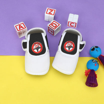 Reverse Welcrow Bukkal – Cozy Booties with Back Closure for Babies