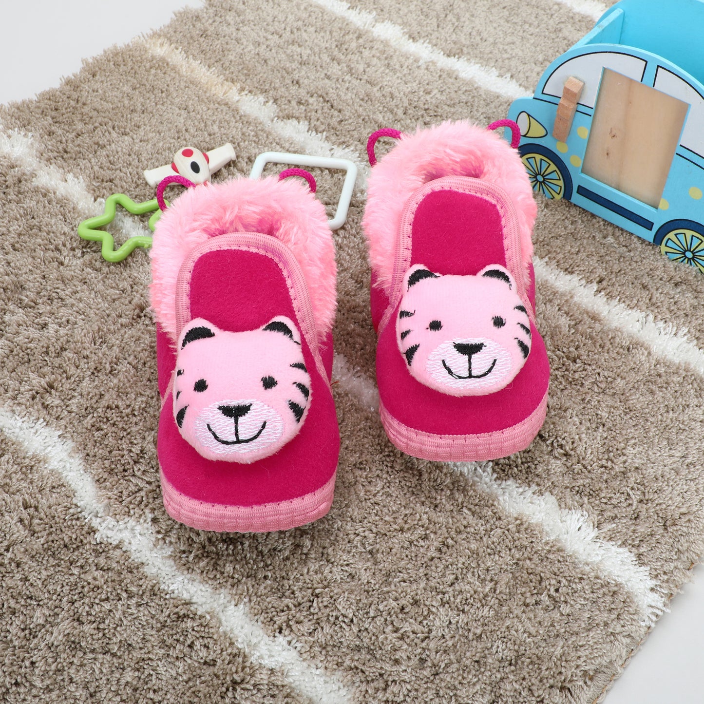 Multy Fur – Ultra Cozy Baby Booties with Furry Warmth