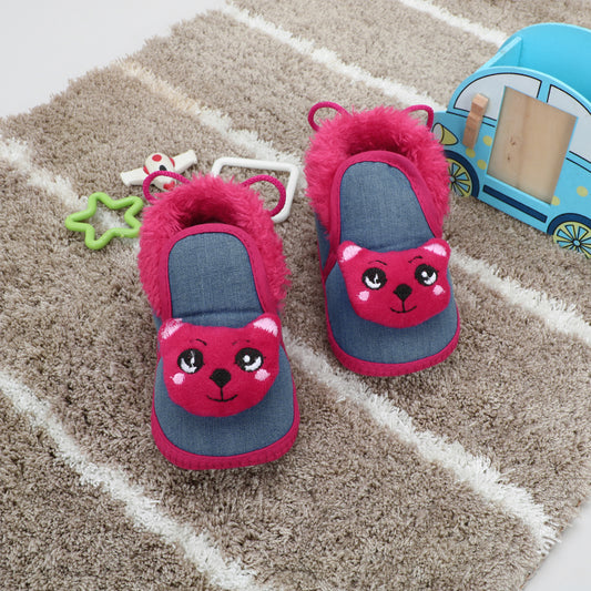 Denim Fur – Trendy & Warm Baby Booties in Denim Style