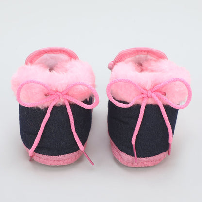 Denim Fur – Trendy & Warm Baby Booties in Denim Style