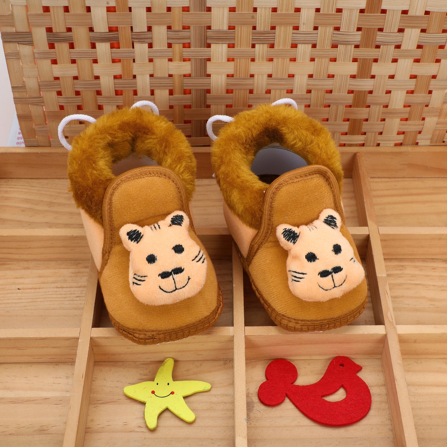 Multy Fur – Ultra Cozy Baby Booties with Furry Warmth
