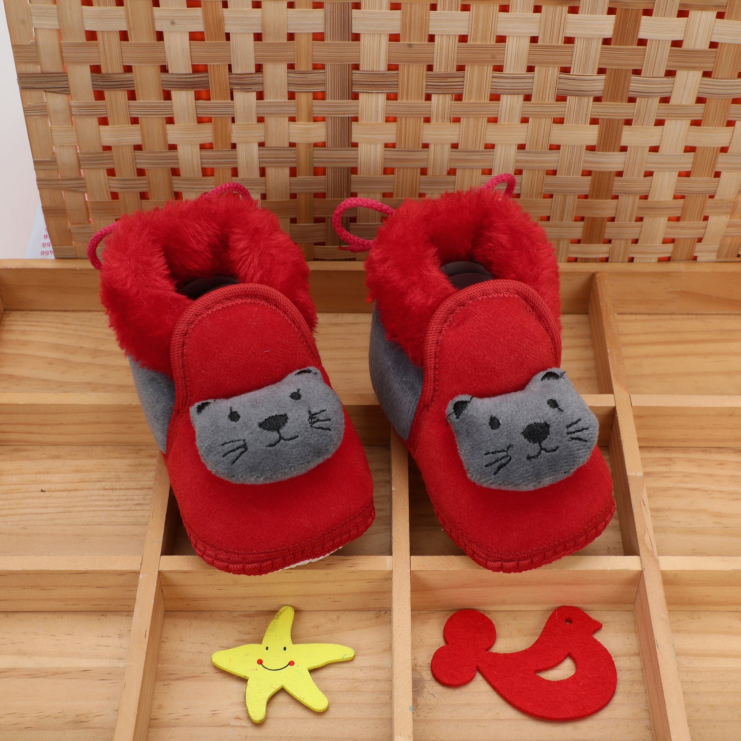 Multy Fur – Ultra Cozy Baby Booties with Furry Warmth